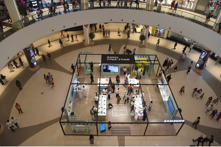 Galaxy Open Market: Samsung Unveils Their Latest Devices In Dubai Mall