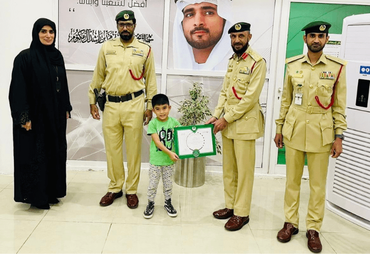 Dubai Police Honours 5 Year Old Boy After He Returns AED 4,000