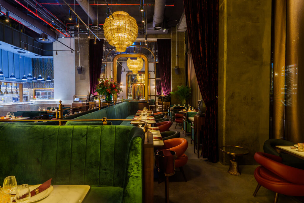 F.R.N.D.S. Grand Café