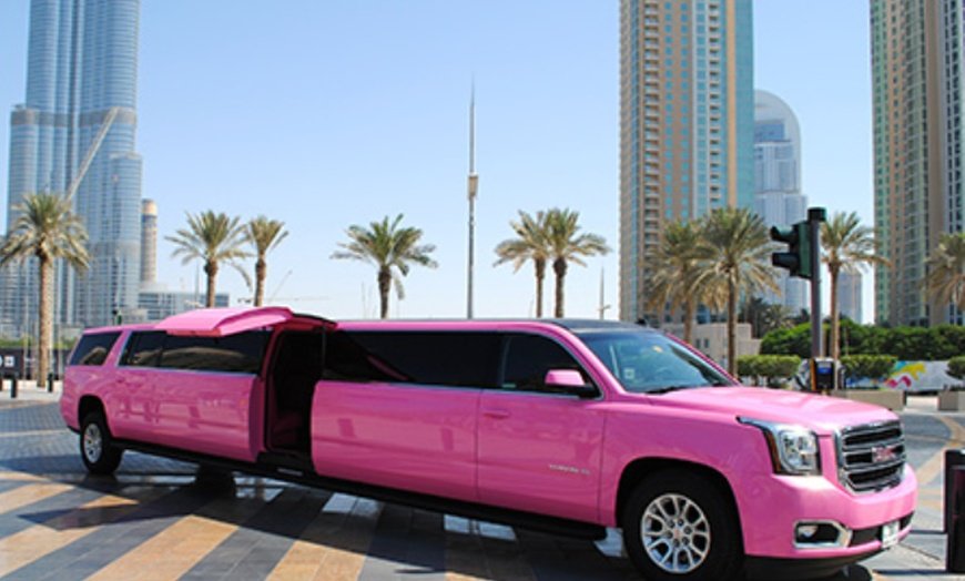 Dubai's Limousines: Unveiling Luxury, Features, and Affordable Elegance