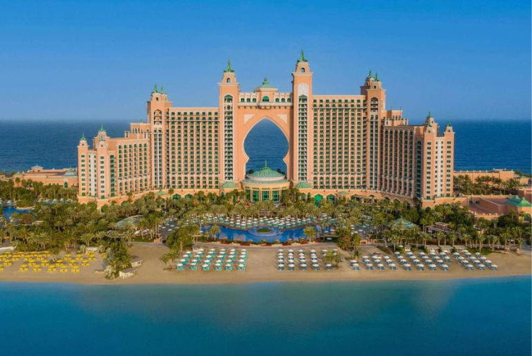 Here Are The Most Dazzling Things You Can Do At Atlantis, The Palm