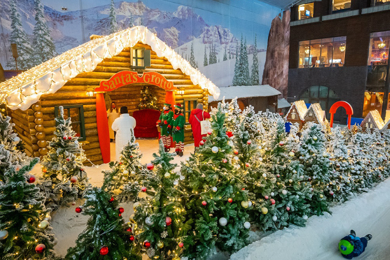 Meet Santa Clause At Ski Dubai & Make It A Snowy Christmas - Score A Discount On Tickets