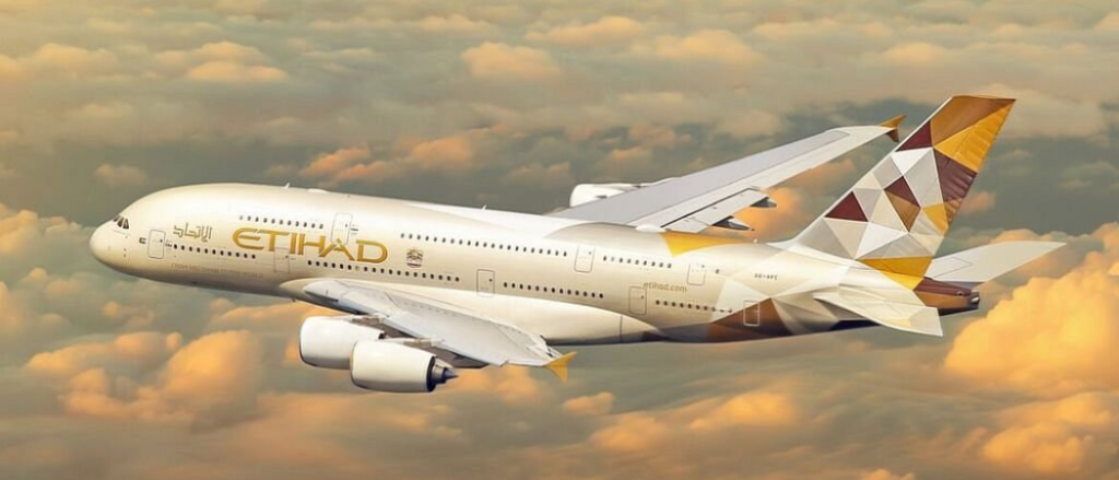 Travel Sale Alert: Etihad Airways' Latest New Year's Sale Is Slashing Prices For Round-Trip Tickets, Act Fast!