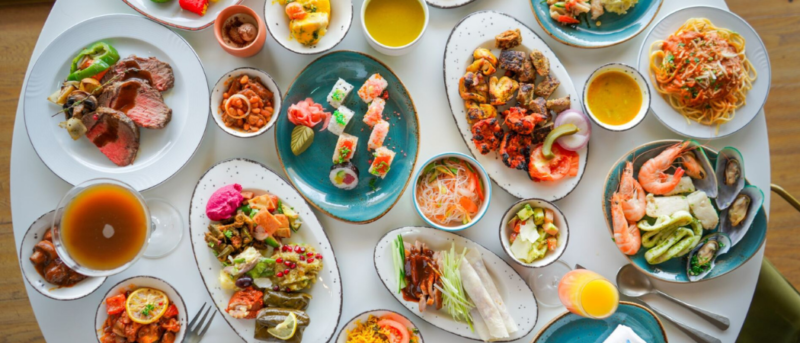 This Brunch In Dubai Will Take You Back To 1975 With Over 200 Dishes To Choose From