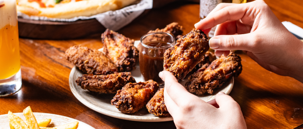 Celebrate National Chicken Wings Day With AED 500 Food Vouchers & More At Rodeo Drive