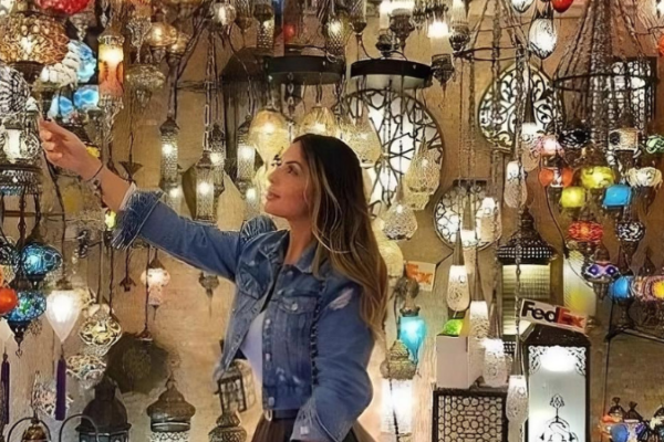 8 Unique Souvenirs To Take Home From Dubai!