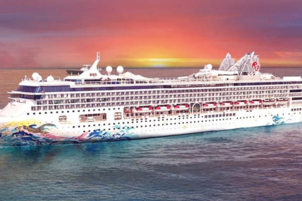 Dubai Now Has It’s Very Own Cruise Ship Tour – Explore Oman, Qatar & More