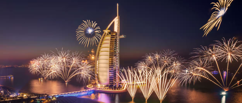 Watch New Year's Eve Fireworks At These 25 Spots Across The UAE UAE