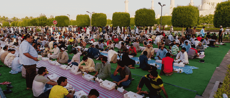 Free Iftar Spots in the UAE: Where Generosity Meets Those Who Need It Most